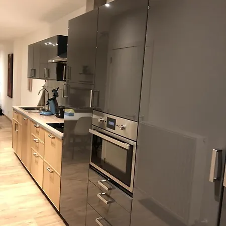 Feel@home Апартаменты